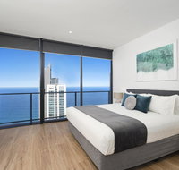 Circle on Cavill - GCLR - Surfers Paradise Gold Coast