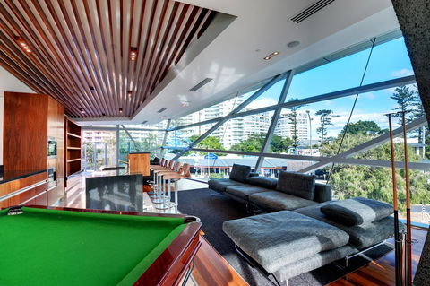 Reflection On The Sea - Surfers Paradise Gold Coast 21