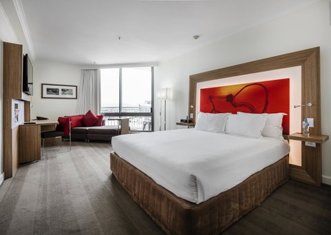Amora Hotel Brisbane - Surfers Paradise Gold Coast 3