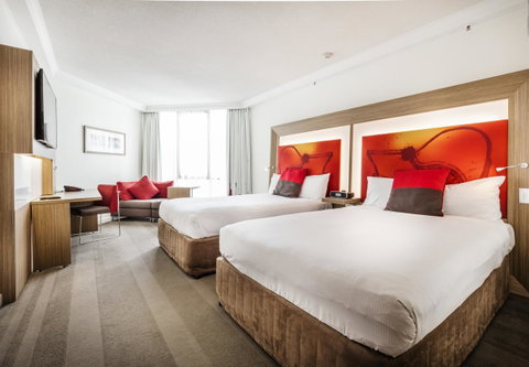 Amora Hotel Brisbane - Surfers Paradise Gold Coast 11