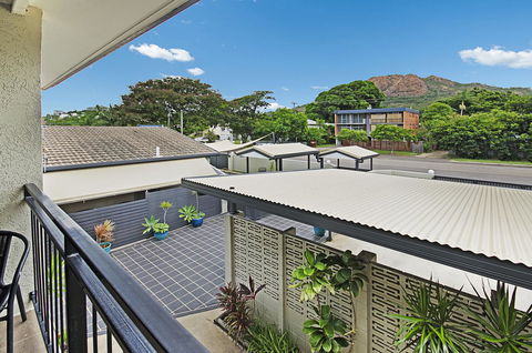 Townsville Holiday Apartments - Surfers Paradise Gold Coast 12