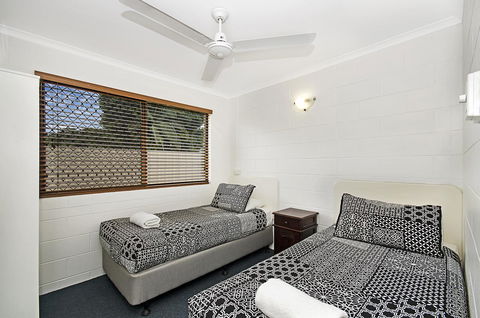 Townsville Holiday Apartments - Surfers Paradise Gold Coast 19