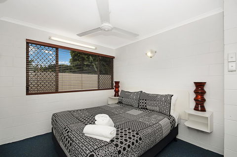 Townsville Holiday Apartments - Surfers Paradise Gold Coast 16