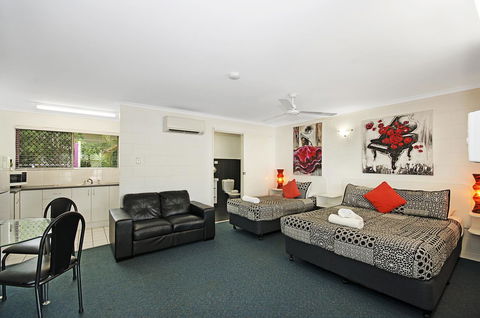 Townsville Holiday Apartments - Surfers Paradise Gold Coast 23