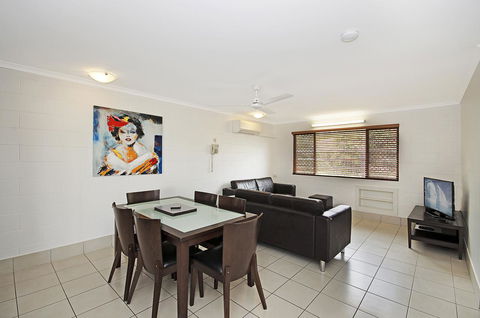 Townsville Holiday Apartments - Surfers Paradise Gold Coast 21