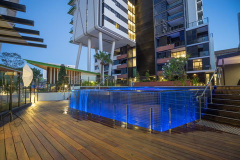 Arena Apartments By CLLIX - Surfers Paradise Gold Coast 3