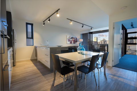 Arena Apartments By CLLIX - Surfers Paradise Gold Coast 10