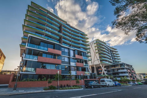 Arena Apartments By CLLIX - Surfers Paradise Gold Coast 5