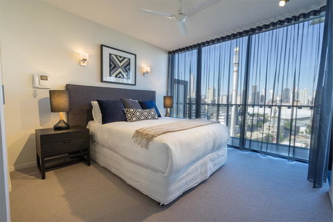 Arena Apartments By CLLIX - Surfers Paradise Gold Coast 18