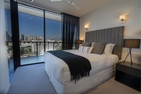 Arena Apartments By CLLIX - Surfers Paradise Gold Coast 28