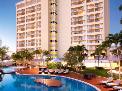 Pullman Cairns International - Surfers Paradise Gold Coast 40