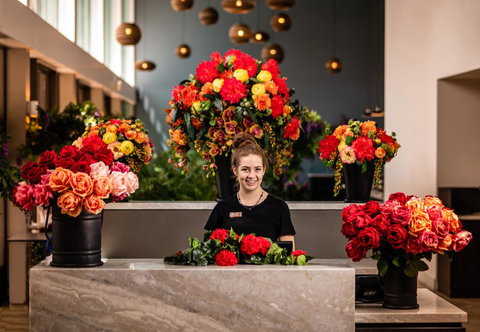 Cairns Harbourside Hotel - Surfers Paradise Gold Coast 2