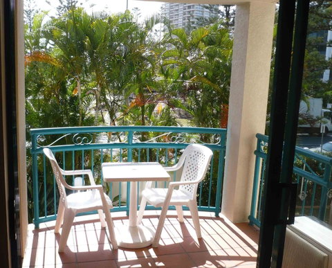 Aruba Beach Resort - Surfers Paradise Gold Coast 19