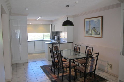 Grangewood Court Apartments - Surfers Paradise Gold Coast 23