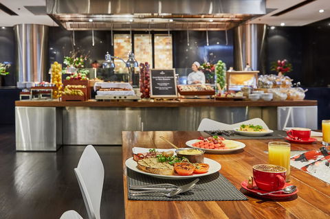 Hilton Brisbane - Surfers Paradise Gold Coast 9