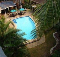Noosa Yallambee Holiday Apartments - Surfers Paradise Gold Coast