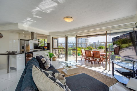 Gemini Court Holiday Apartments - Surfers Paradise Gold Coast 1