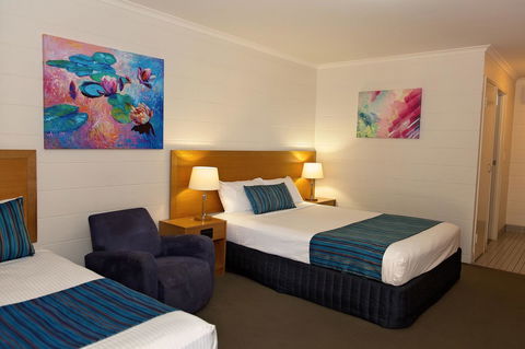 White Lace Motor Inn - Surfers Paradise Gold Coast 11