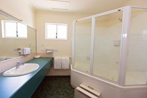White Lace Motor Inn - Surfers Paradise Gold Coast 14
