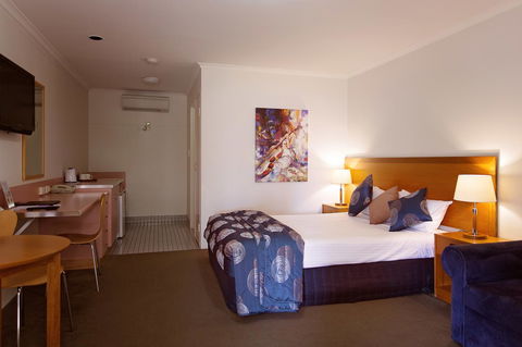White Lace Motor Inn - Surfers Paradise Gold Coast 24