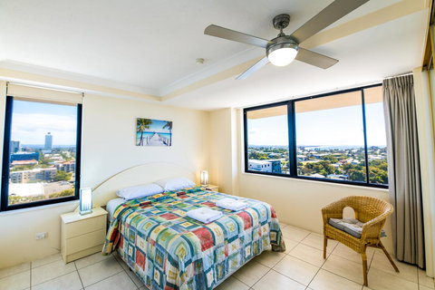 Burgess @ Kings Beach Apartments - Surfers Paradise Gold Coast 8