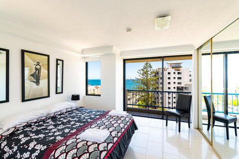 Burgess @ Kings Beach Apartments - Surfers Paradise Gold Coast 21