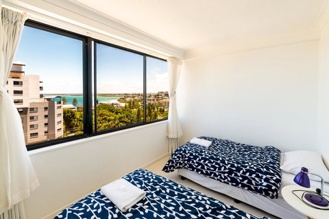 Burgess @ Kings Beach Apartments - Surfers Paradise Gold Coast 19