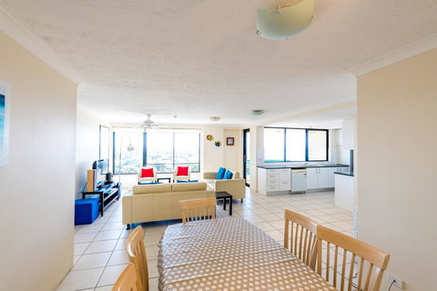 Burgess @ Kings Beach Apartments - Surfers Paradise Gold Coast 7