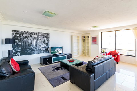 Burgess @ Kings Beach Apartments - Surfers Paradise Gold Coast 11