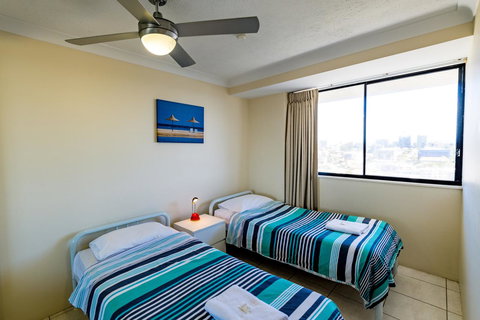 Burgess @ Kings Beach Apartments - Surfers Paradise Gold Coast 3