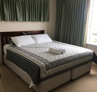 Burleigh Beach Tower - Surfers Paradise Gold Coast