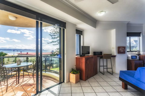 Komune Resort And Beach Club Greenmount Beach - Surfers Paradise Gold Coast 13