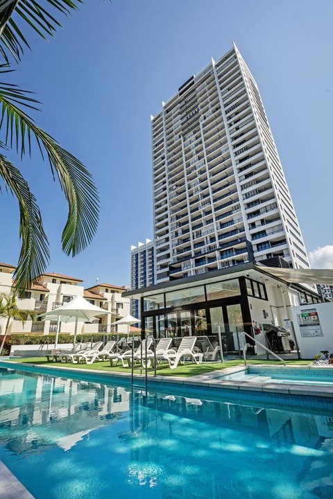 Ultra Broadbeach - Surfers Paradise Gold Coast 1