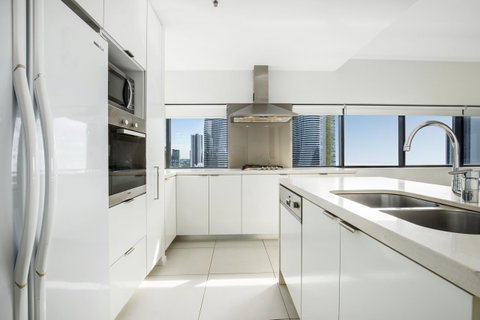 Ultra Broadbeach - Surfers Paradise Gold Coast 31