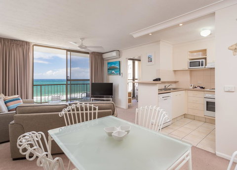 Ocean Royale - Surfers Paradise Gold Coast 37