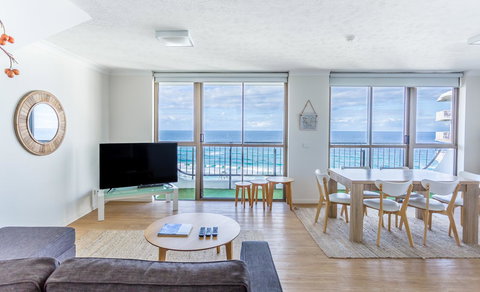 Ocean Royale - Surfers Paradise Gold Coast 17