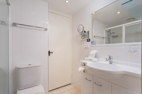 Ocean Royale - Surfers Paradise Gold Coast 33