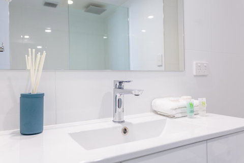 Ocean Royale - Surfers Paradise Gold Coast 1