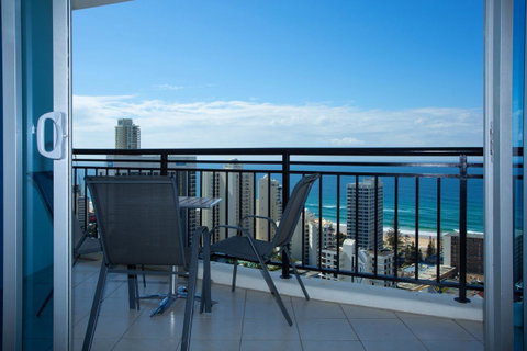 Chevron Renaissance - Private Apartments - Surfers Paradise Gold Coast 19
