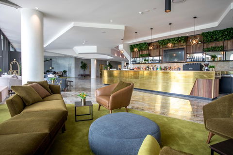 Eatons Hill Hotel - Surfers Paradise Gold Coast 7