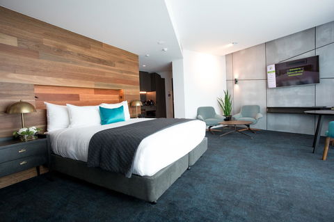 Eatons Hill Hotel - Surfers Paradise Gold Coast 35