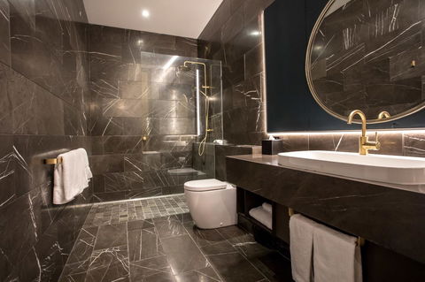 Eatons Hill Hotel - Surfers Paradise Gold Coast 29