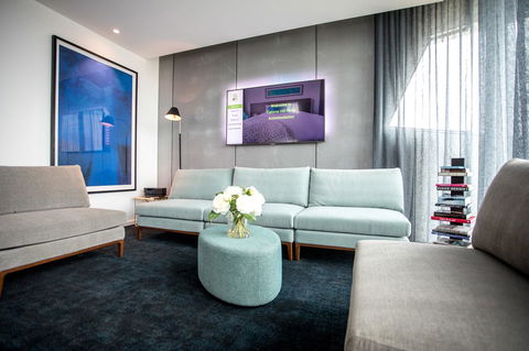 Eatons Hill Hotel - Surfers Paradise Gold Coast 32