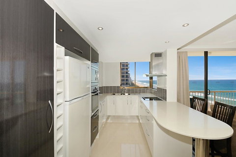 Boulevard Towers On Broadbeach - Surfers Paradise Gold Coast 1