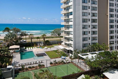 Boulevard Towers On Broadbeach - Surfers Paradise Gold Coast 4