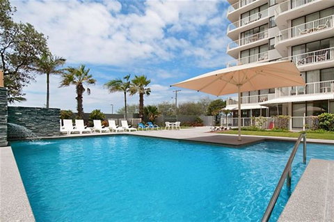 Boulevard Towers On Broadbeach - Surfers Paradise Gold Coast 0