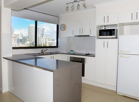 Boulevard Towers On Broadbeach - Surfers Paradise Gold Coast 34