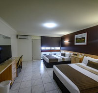 Reef Gateway Hotel