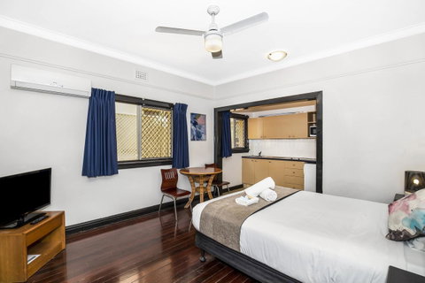 City Palms Brisbane - Surfers Paradise Gold Coast 4