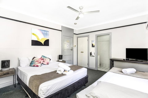City Palms Brisbane - Surfers Paradise Gold Coast 16